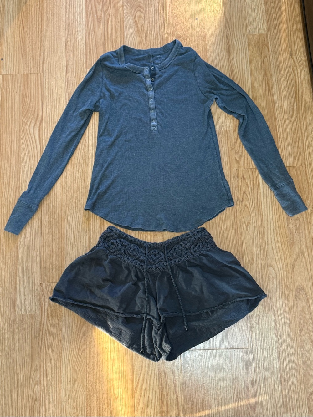 Aerie Top and Shorts Set Size S/XS